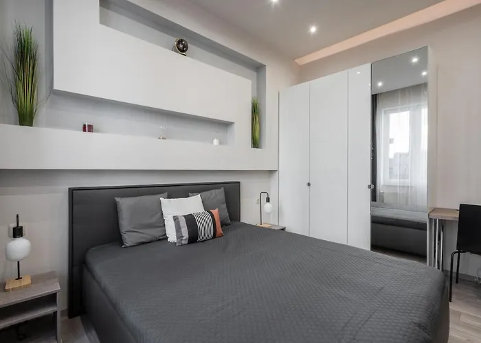 Comfort Central Apartments By The Synagogue